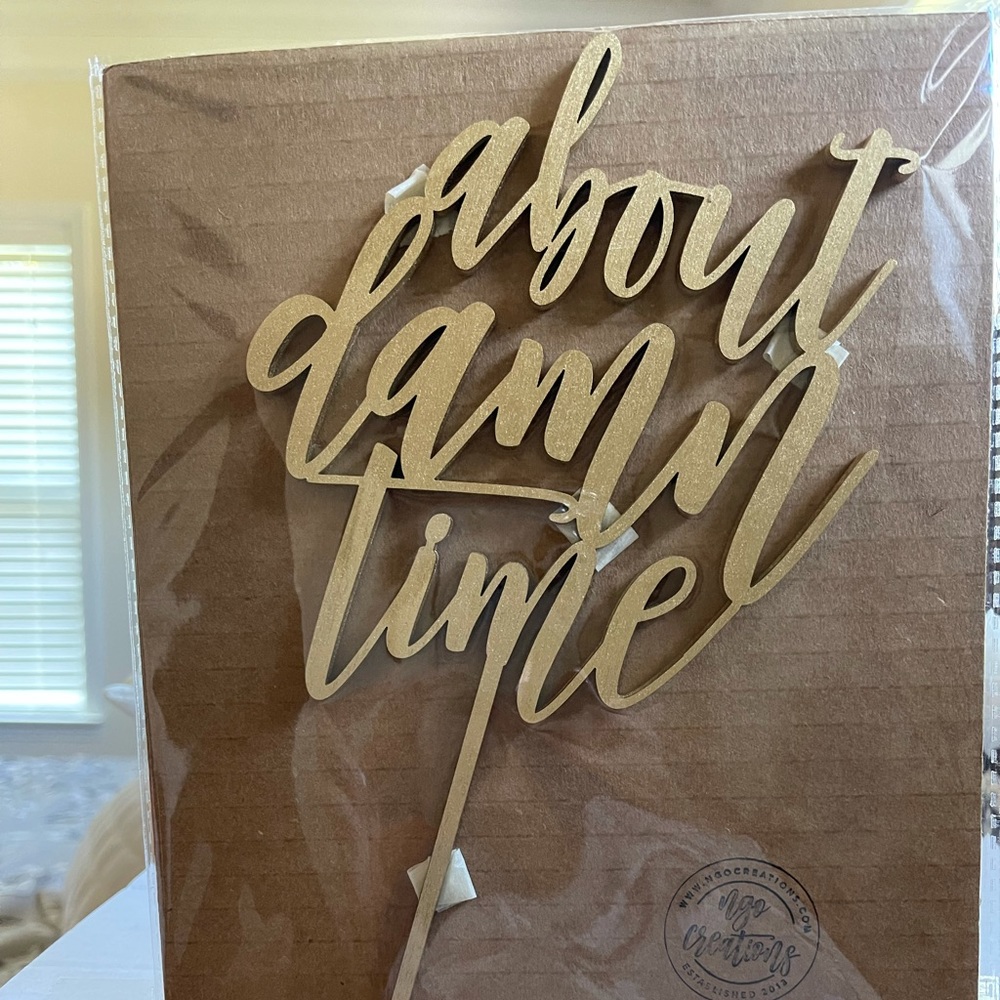 Wedding cake topper. Brand new.